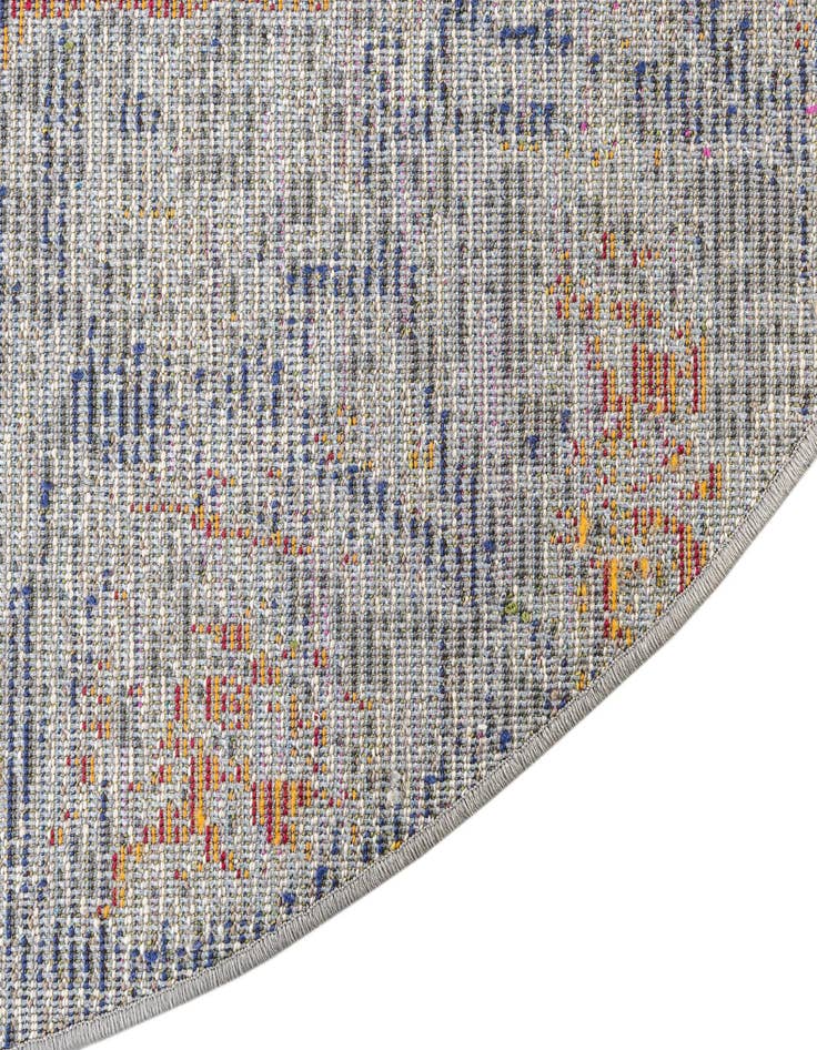 Detail image of  4' x 4'  Washable Carnevale Round Rug