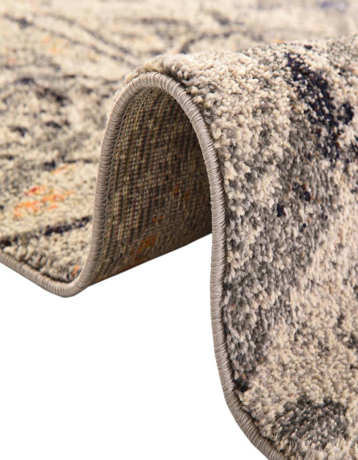 Detail image of  4' x 4'  Washable Carnevale Round Rug