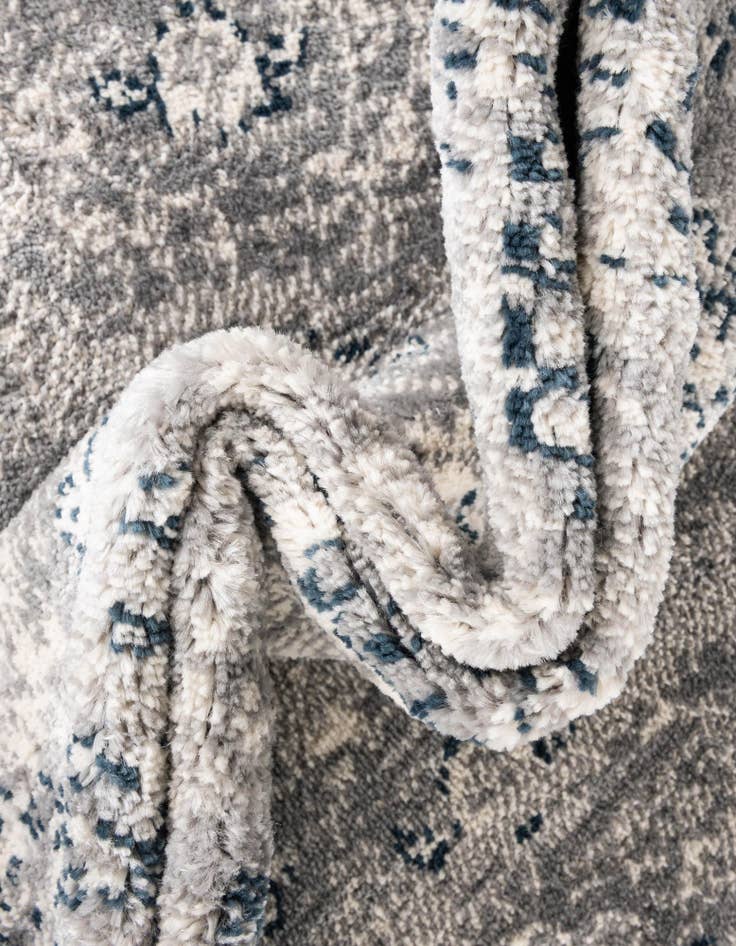 Detail image of  5' x 5' Charleston Round Rug