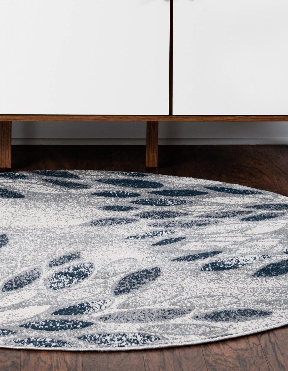 Gray 10' 2 x 10' 2 Charleston Round Rug | Rugs.com