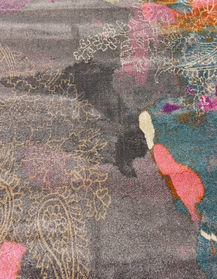 Detail image of  8' x 8' Delilah Round Rug