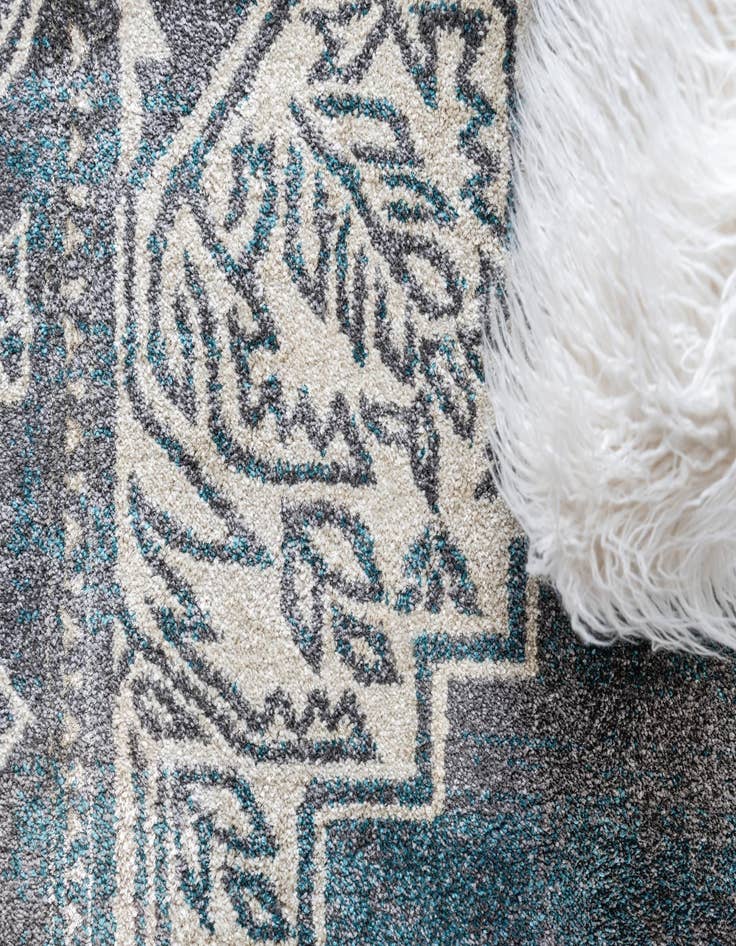 Detail image of  8' x 8' Delilah Round Rug