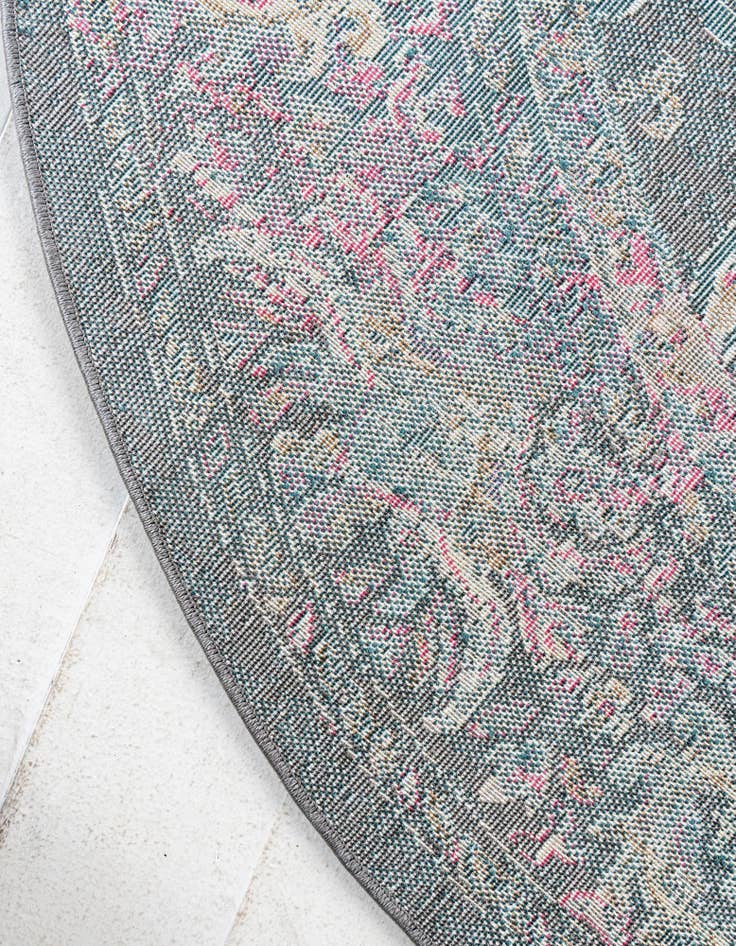 Detail image of  8' x 8' Delilah Round Rug