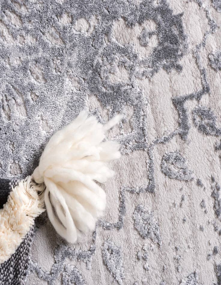 Detail image of  5' 3 x 5' 3 Derbyshire Round Rug