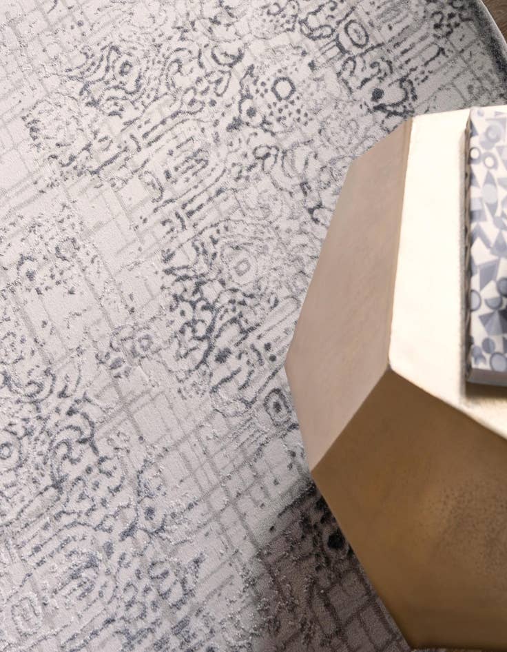 Detail image of  5' 3 x 5' 3 Derbyshire Round Rug