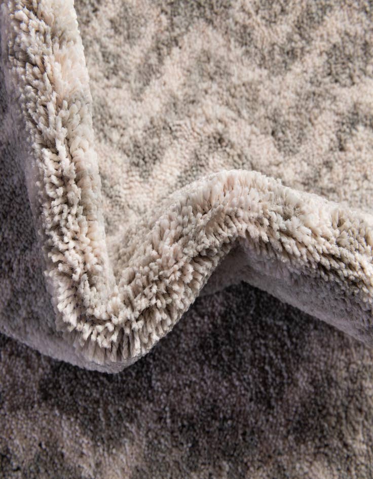 Detail image of  3' 3 x 3' 3 Eco Trellis Round Rug