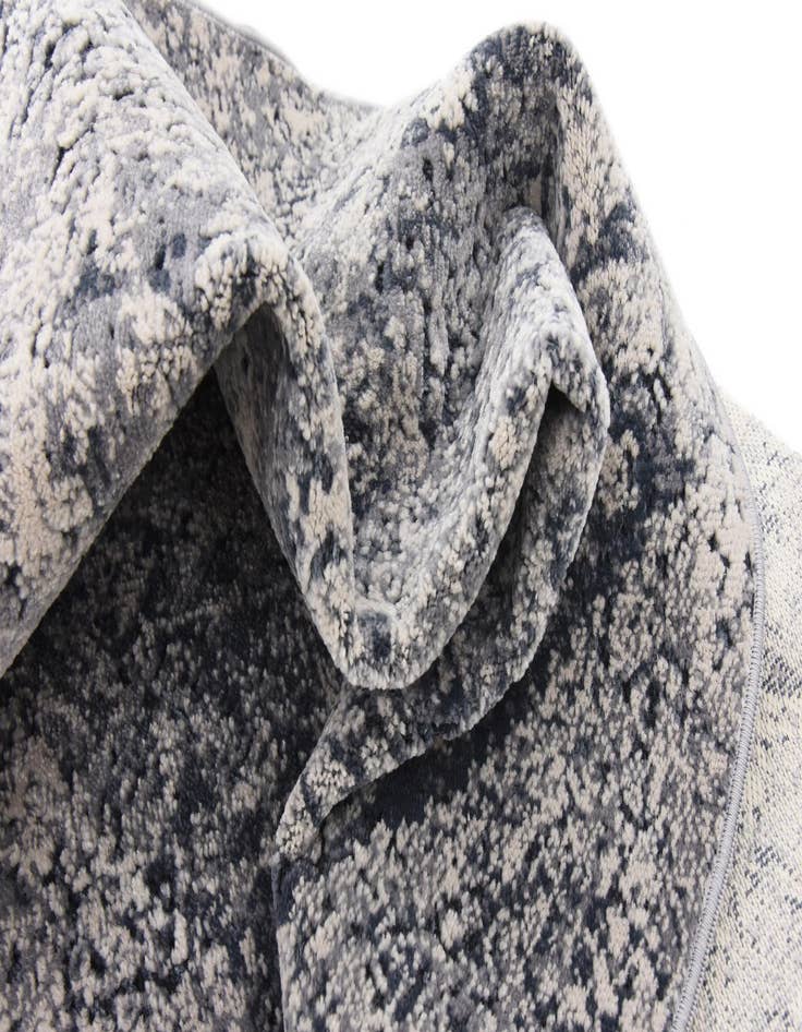 Detail image of  4' x 4' Eliza Round Rug