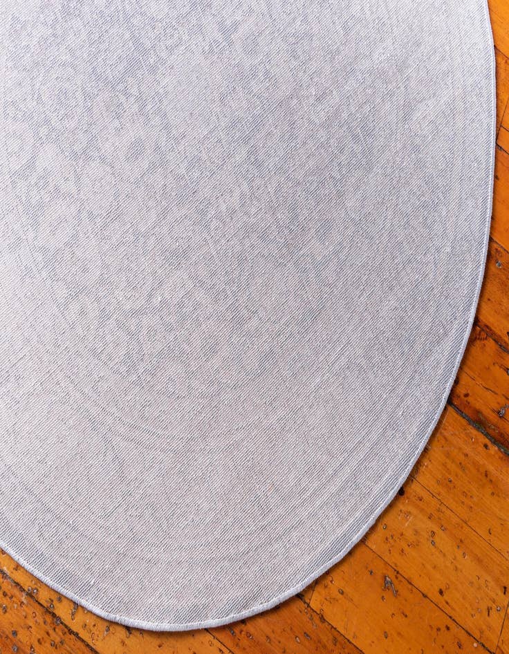 Detail image of  3' 3 x 3' 3 Estate Round Rug
