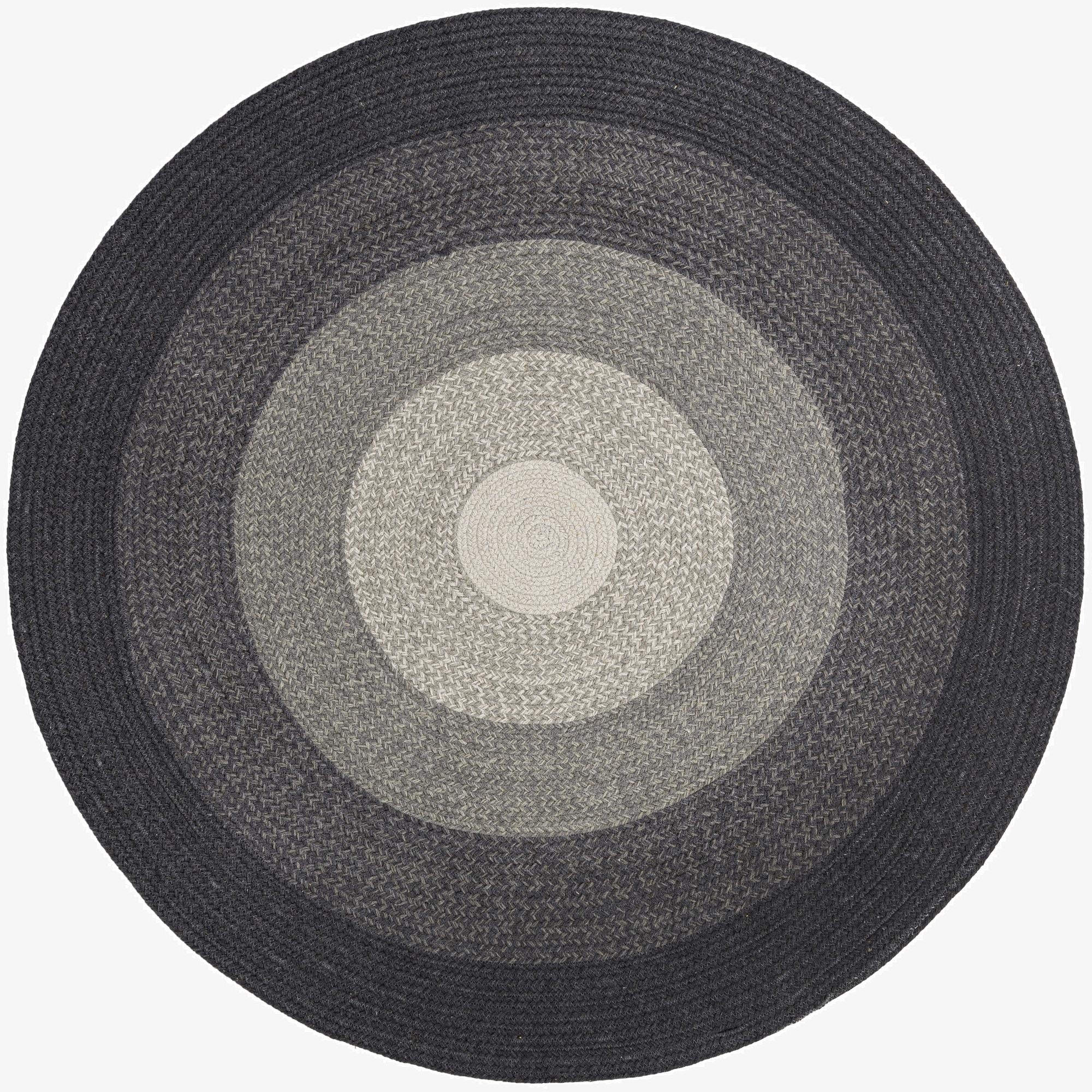  5' 1 x 5' 1 Hand Braided Wool Round Rug