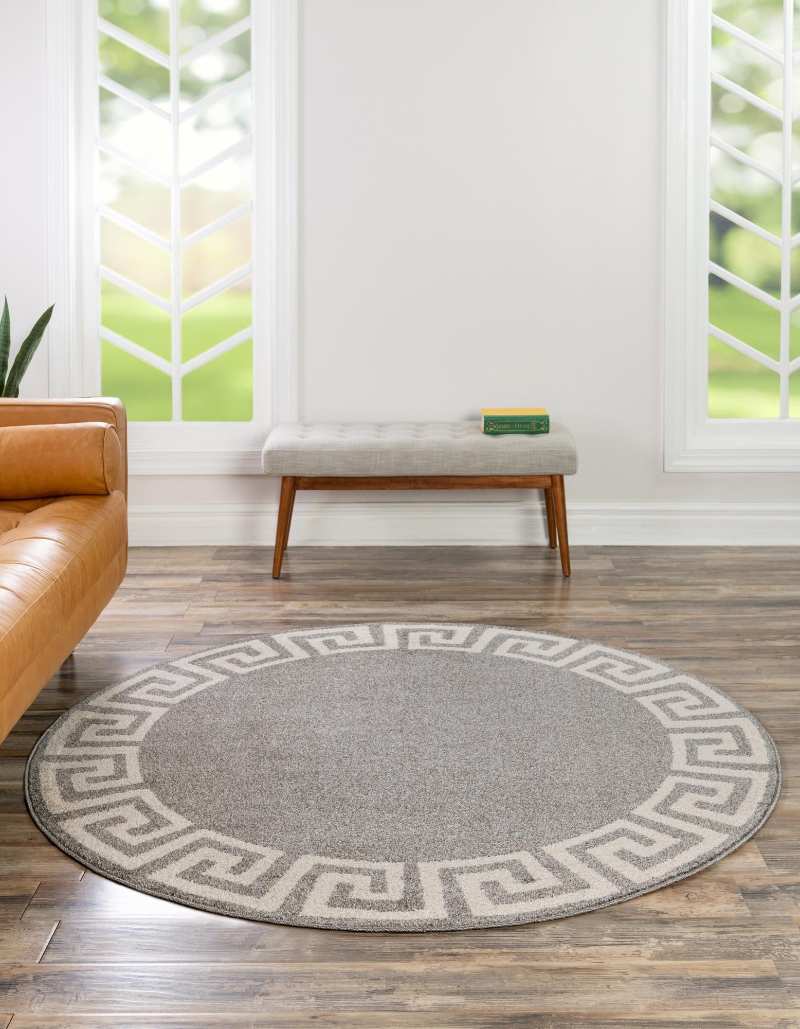 Gray 8' x 8' Hera Round Rug | Rugs.com