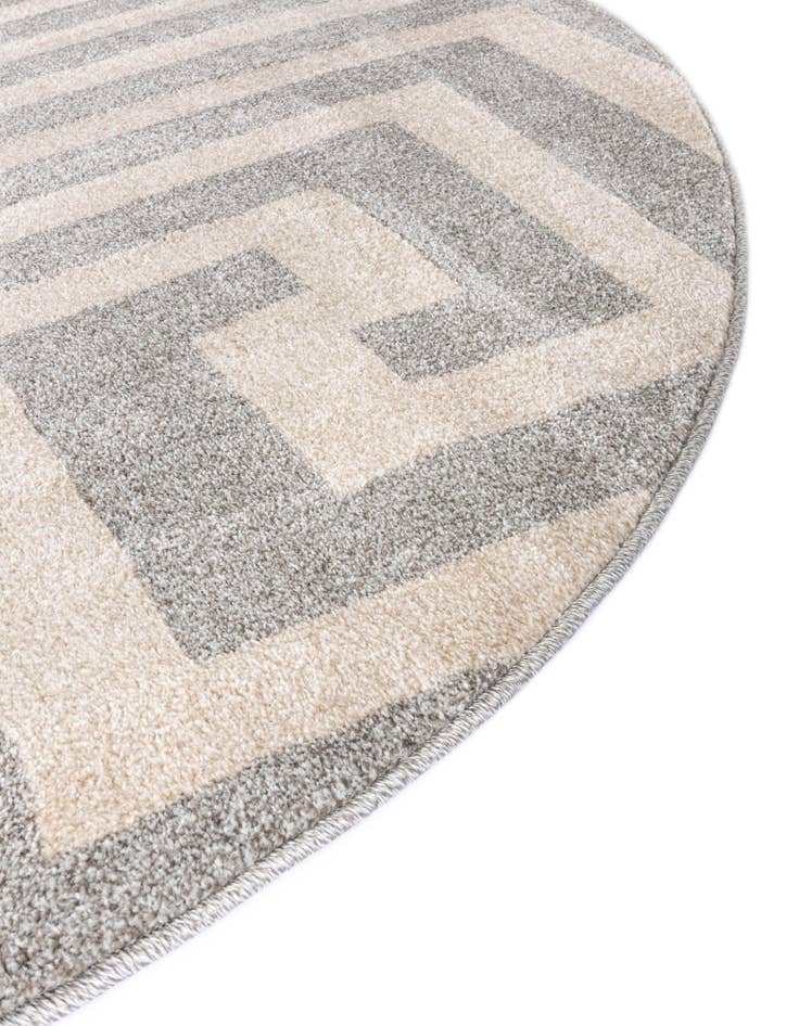 Detail image of  7' 10 x 7' 10 Hera Round Rug