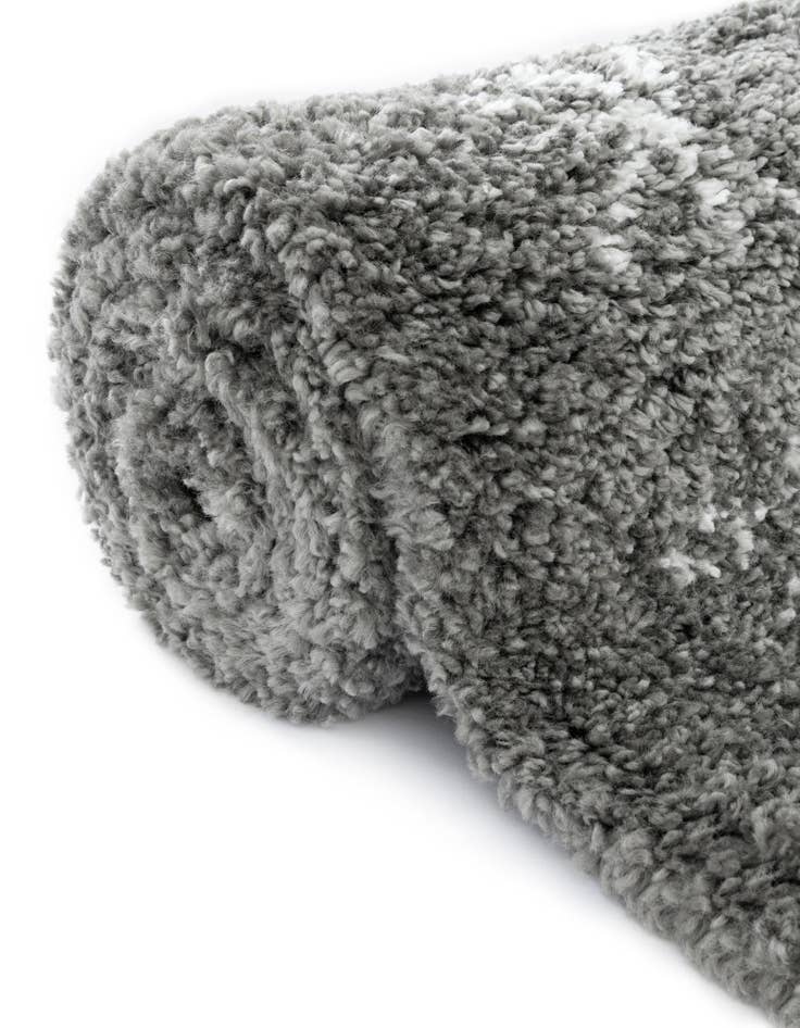 Detail image of  5' 3 x 5' 3 Moroccan Shag Round Rug