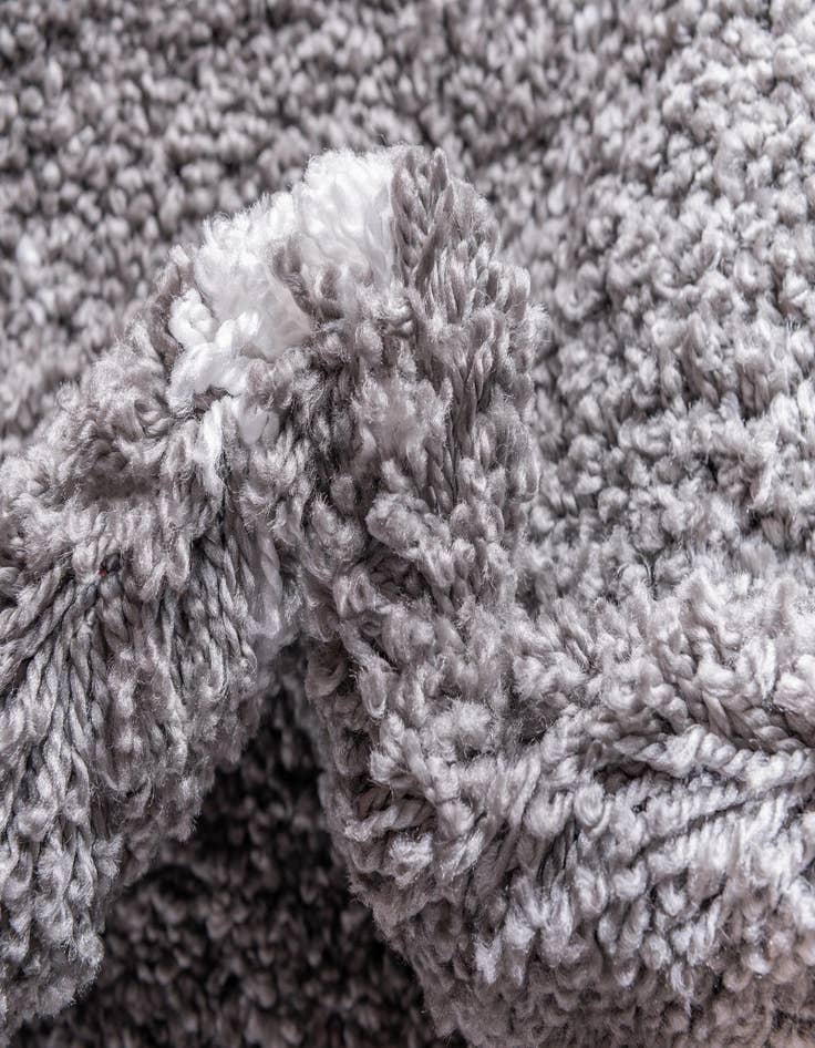 Detail image of  5' x 5' Moroccan Shag Round Rug