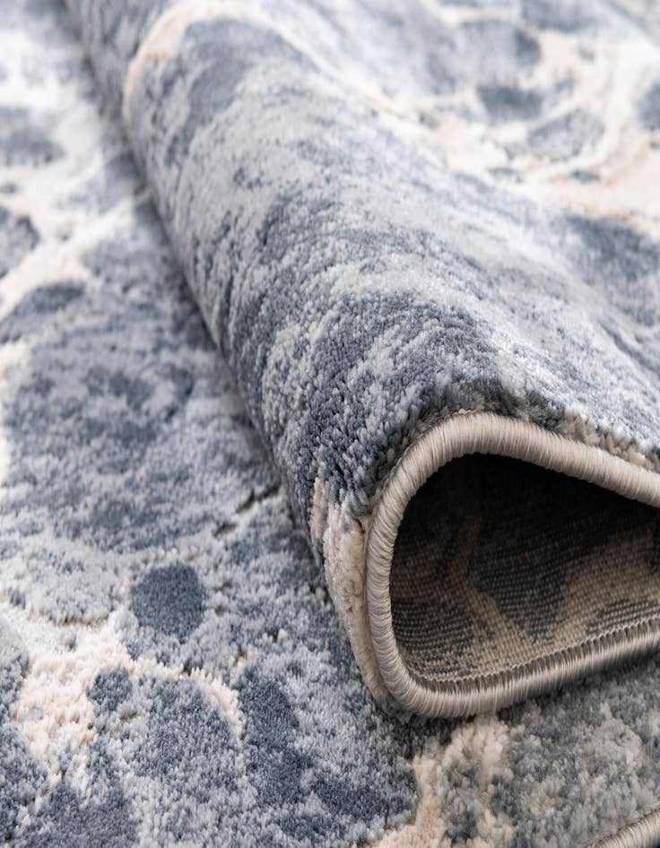 Detail image of  4' x 4' Oasis Round Rug