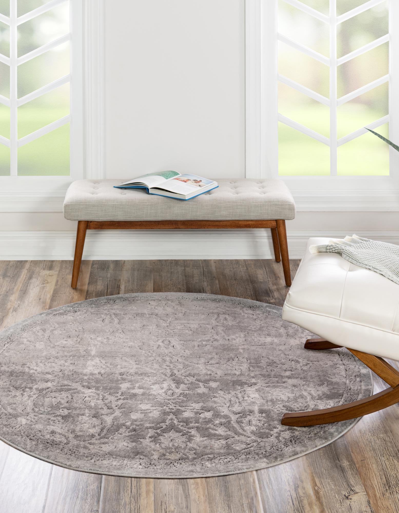 Gray 7' 10 x 7' 10 Boston Round Rug | Rugs.com