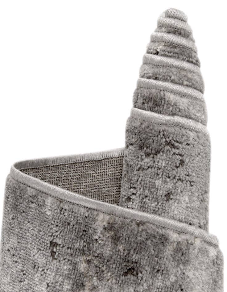 Detail image of  5' 3 x 5' 3 Oregon Round Rug