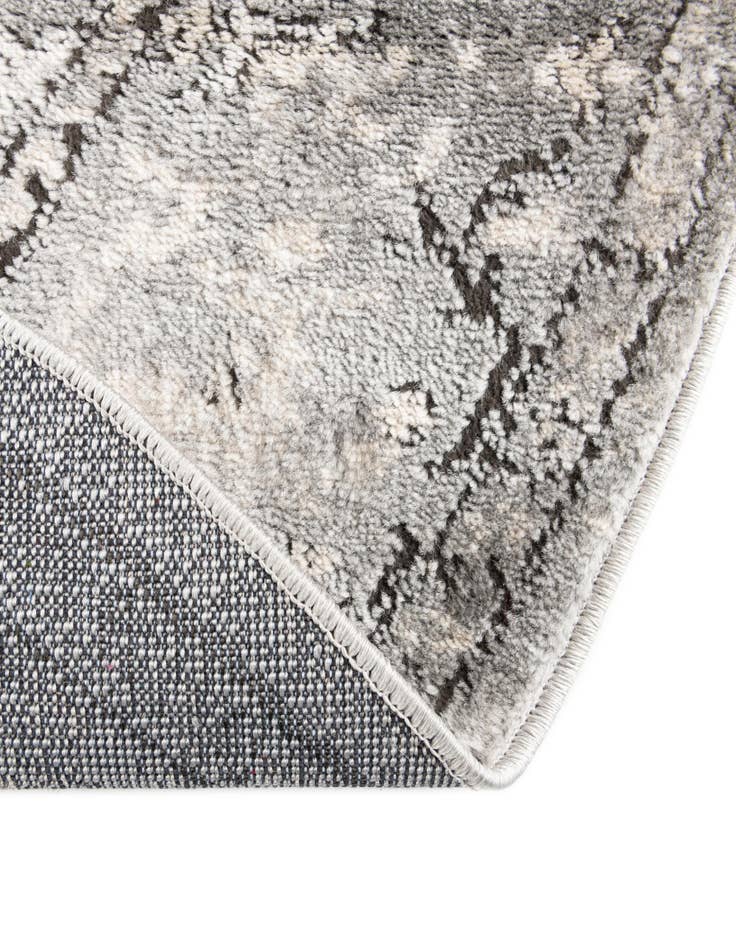 Detail image of  5' x 5' Oregon Round Rug