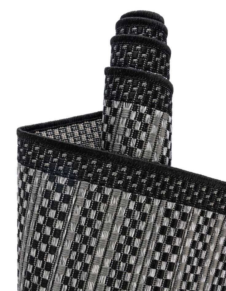 Detail image of  6' x 6'  Washable Border Indoor / Outdoor Round Rug