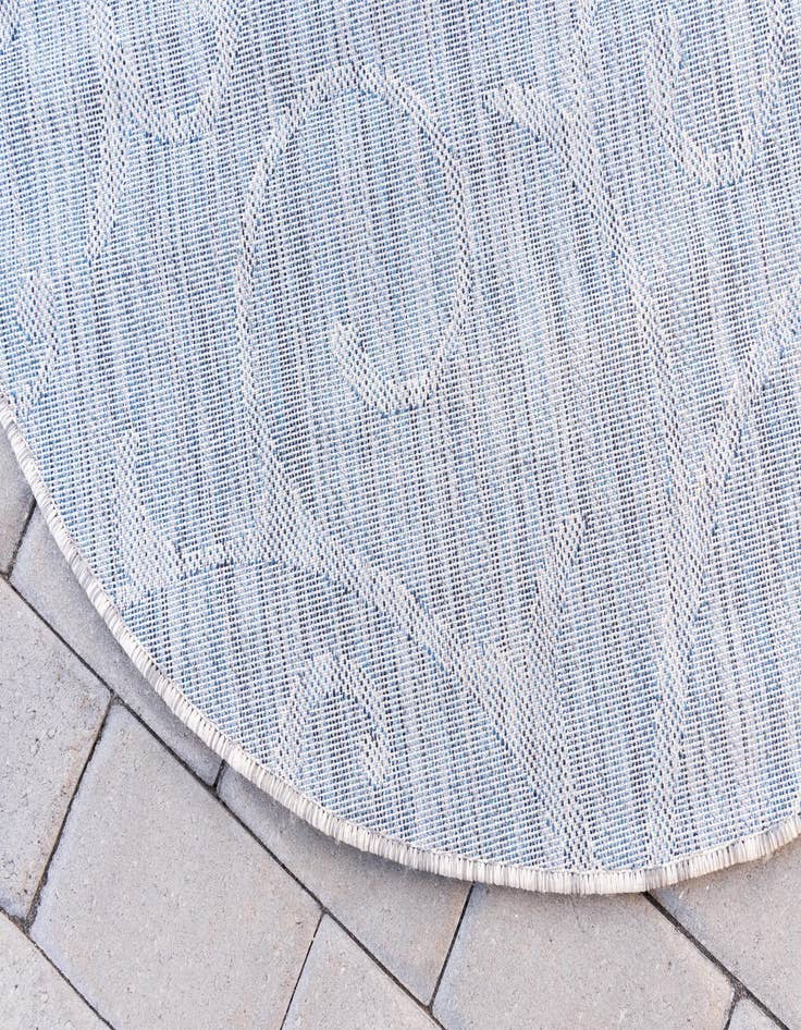 Detail image of  13' x 13'  Washable Botanical Indoor / Outdoor Round Rug