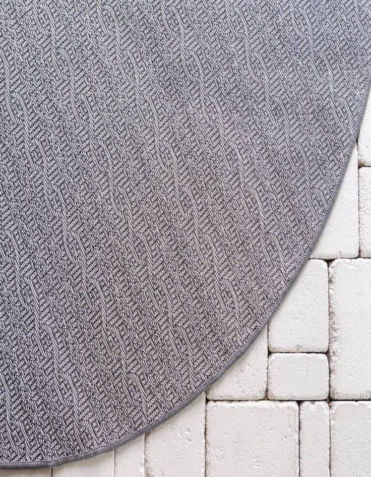 Detail image of  6' x 6'  Washable Modern Indoor / Outdoor Round Rug