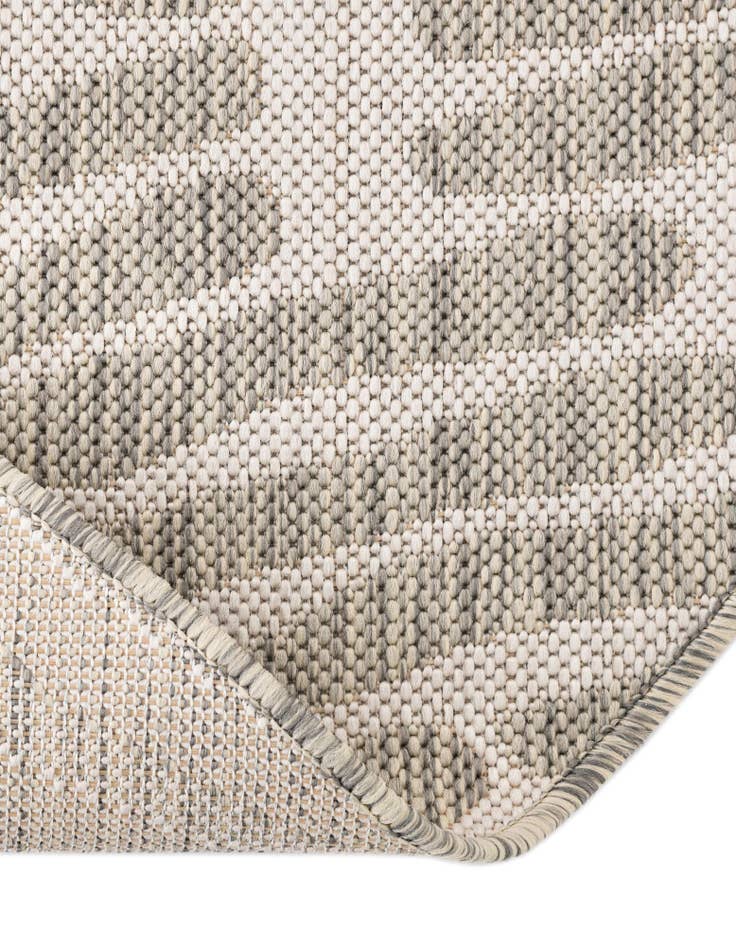 Detail image of  6' x 6'  Washable Modern Indoor / Outdoor Round Rug