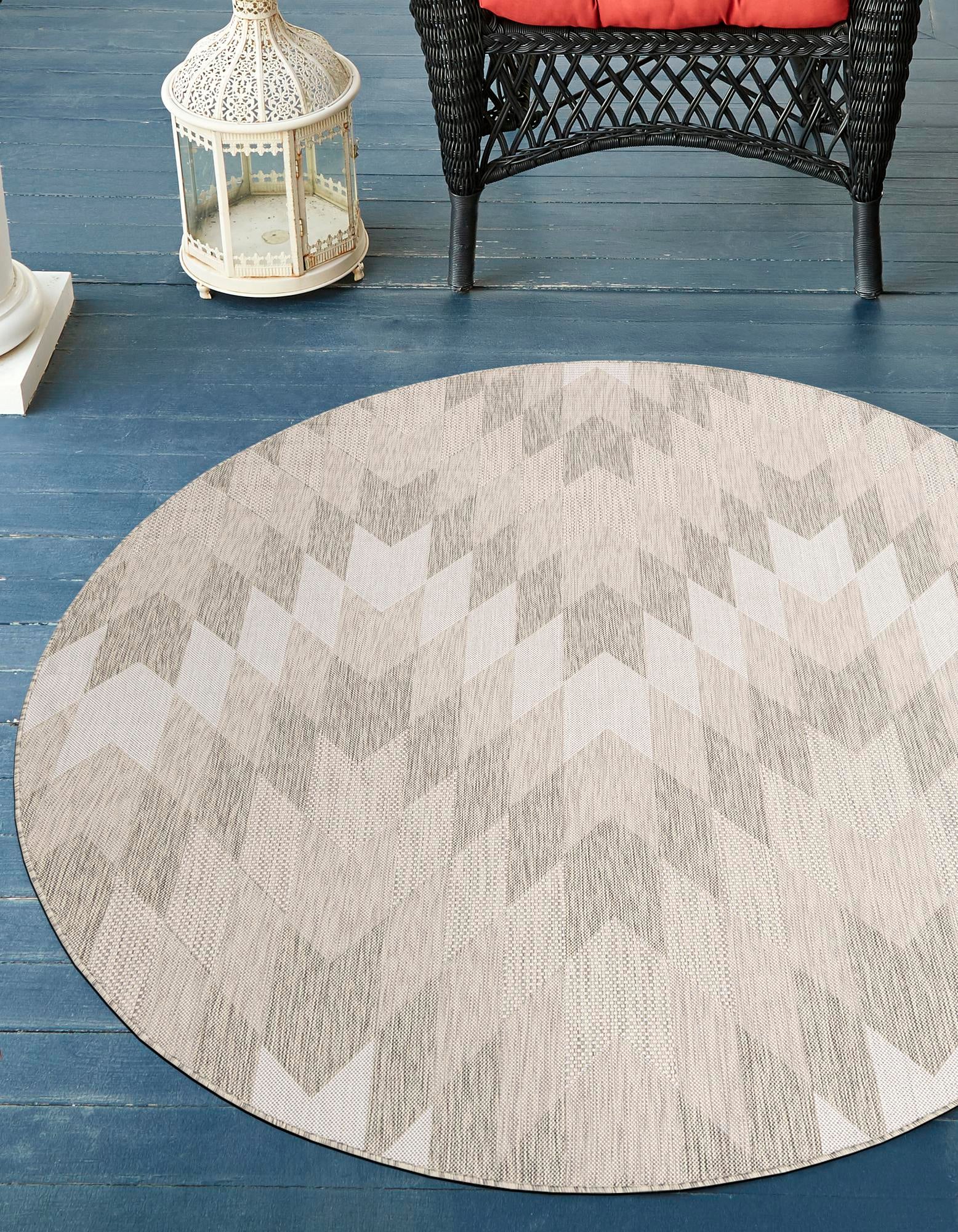 Gray 12' x 12' Modern Indoor / Outdoor Round Rug | Rugs.com