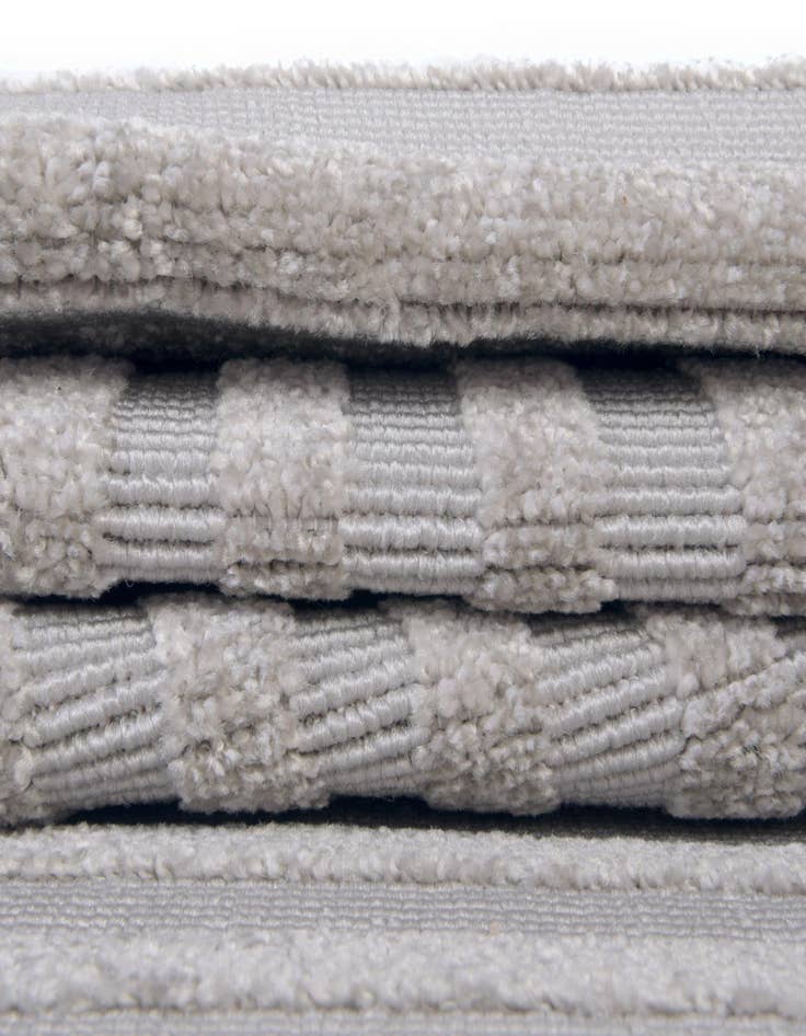 Detail image of 8' x 8' Washable Sabrina Soto Prescott Indoor / Outdoor Round Rug