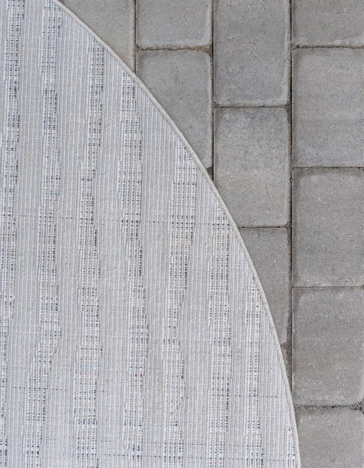 Detail image of  8' x 8'  Washable Sabrina Soto Ola Indoor / Outdoor Round Rug