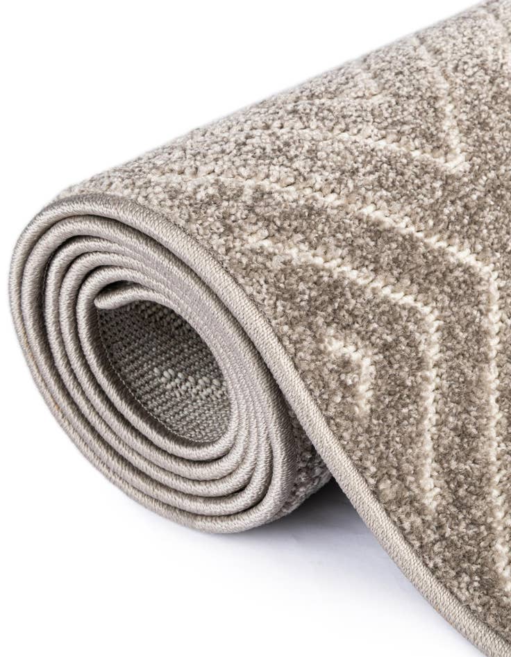 Detail image of  10' x 10'  Washable Sabrina Soto Indoor / Outdoor Round Rug