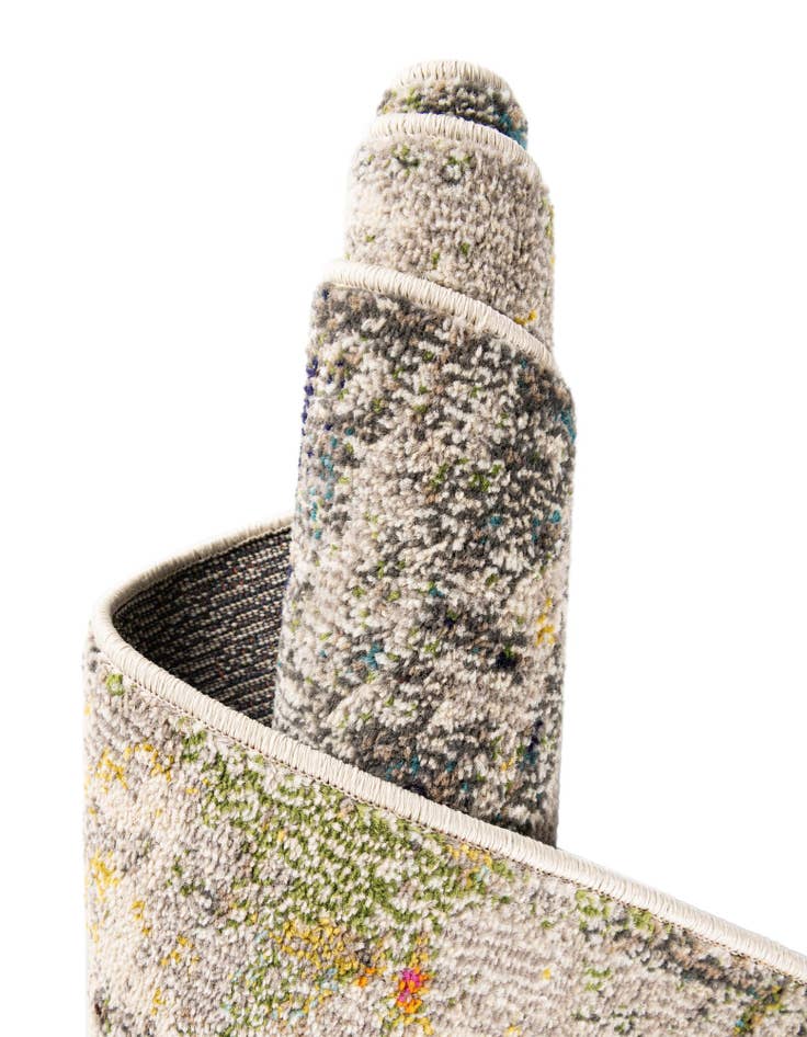 Detail image of  8' x 8'  Washable Theia Round Rug