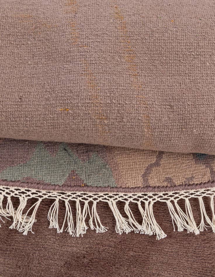 Detail image of  7' 8 x 7' 10  Hand Knotted Tibet Wool Round Rug