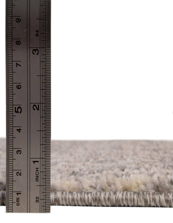 Detail image of  3' 3 x 3' 3 Titania Round Rug