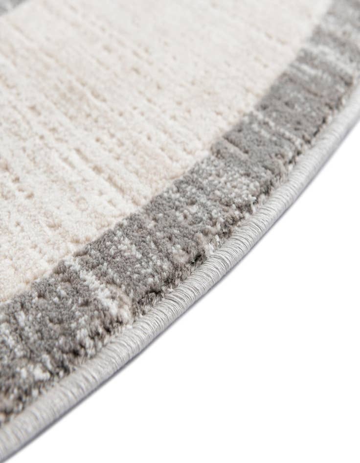 Detail image of Jill Zarin 3' 3 x 3' 3 Uptown Yorkville Round Rug