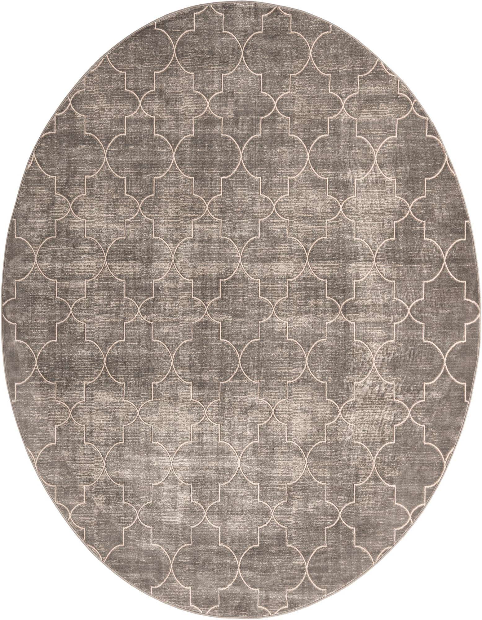 A 7' 10 x 7' 10 round gray modern rug with a subtle silver quatrefoil pattern, featuring a thin, textured pile.