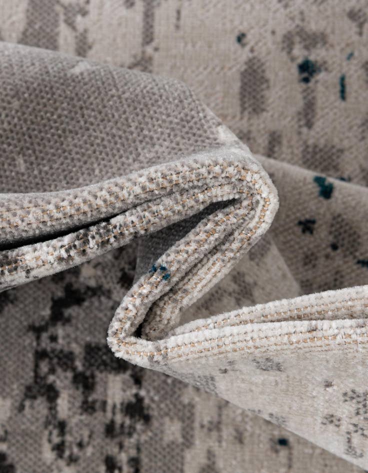 Detail image of  5' 3 x 5' 3 Valencia Round Rug