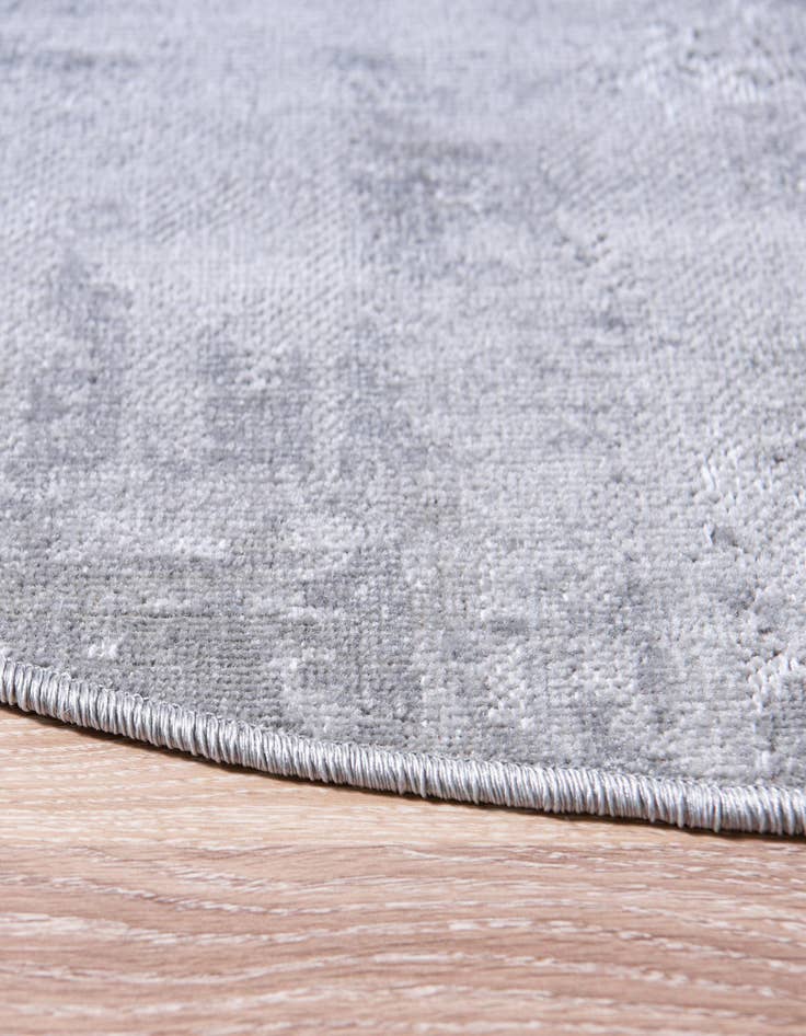 Detail image of  5' 3 x 5' 3 Valencia Round Rug