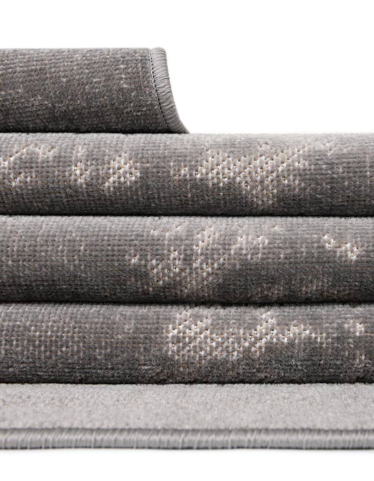 Detail image of  5' 3 x 5' 3 Valencia Round Rug