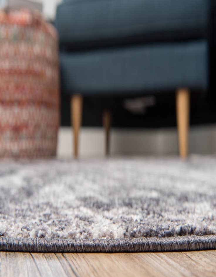 Detail image of  3' 3 x 3' 3 Vega Round Rug