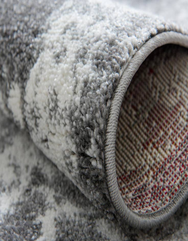 Detail image of  4' x 4' Veneto Round Rug