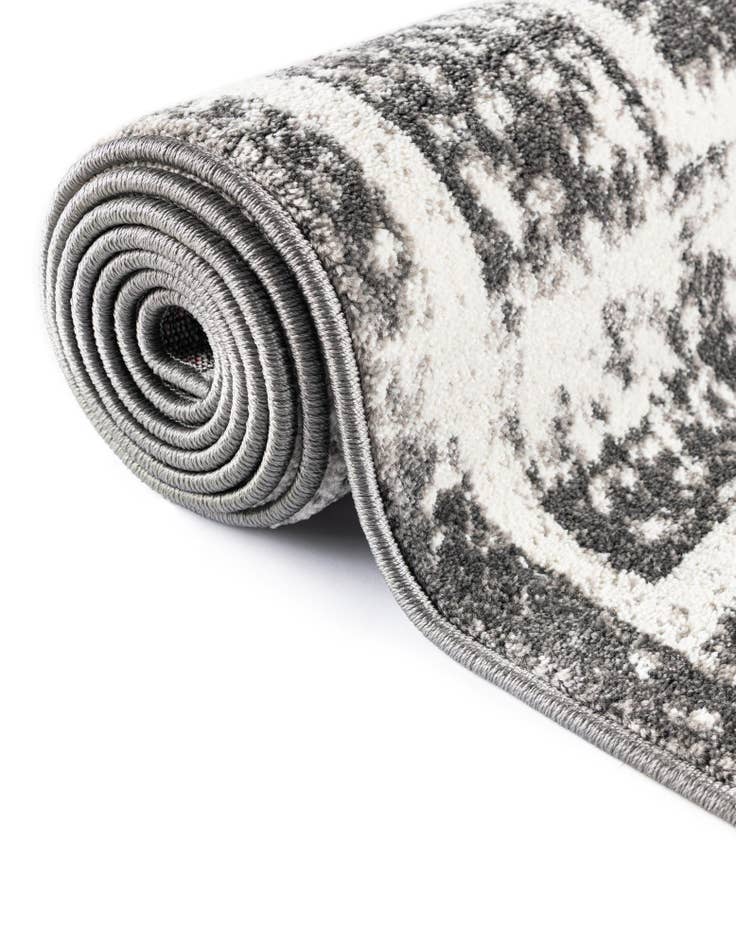 Detail image of  4' x 4' Veneto Round Rug