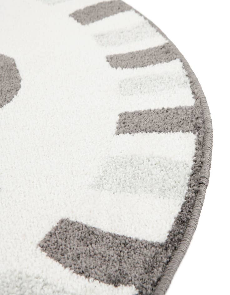 Detail image of  7' 10 x 7' 10 Cat Whimsy Kids Round Rug
