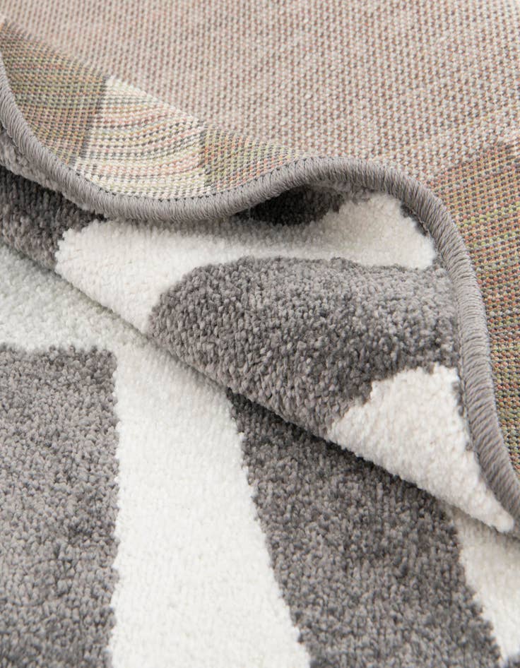 Detail image of  7' 10 x 7' 10 Cat Whimsy Kids Round Rug