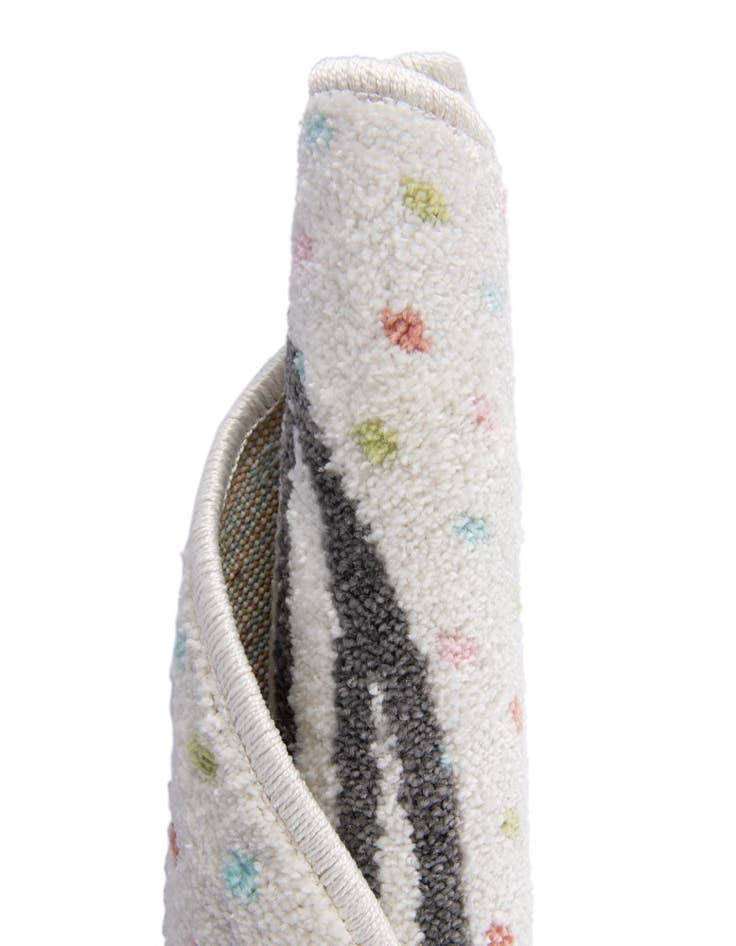 Detail image of  7' 10 x 7' 10 Whale Whimsy Kids Round Rug