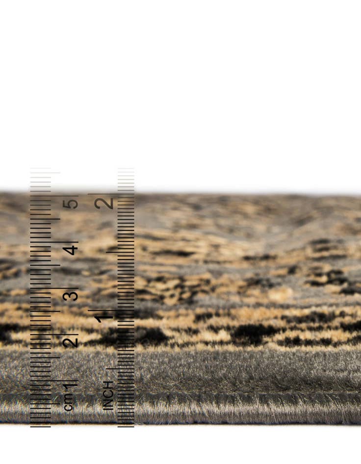 Detail image of  4' x 4' Yasmin Round Rug