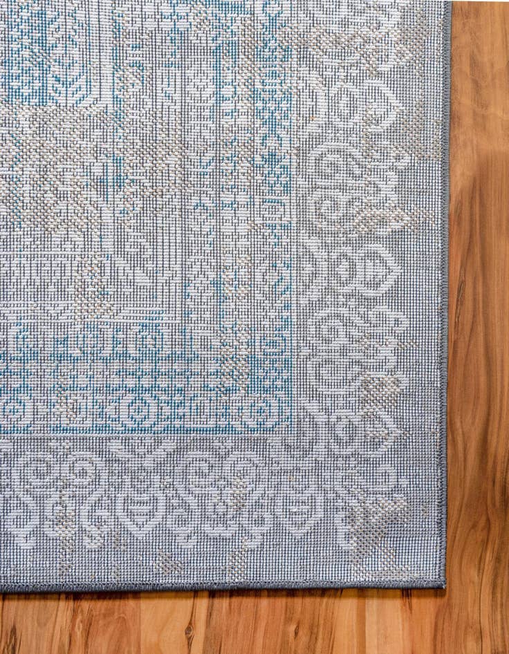 Detail image of  2' x 6' Aarhus Runner Rug