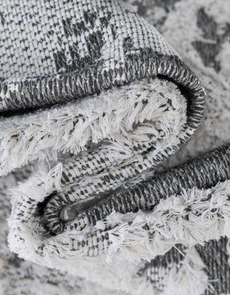 Detail image of  2' 3 x 4' Abbey Runner Rug