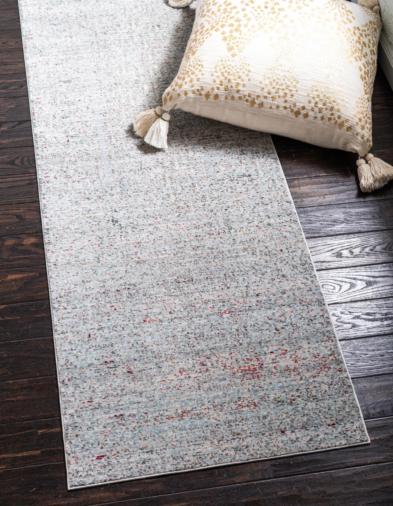 Gray 2' 7 x 9' 10 Alexis Runner Rug | Rugs.com