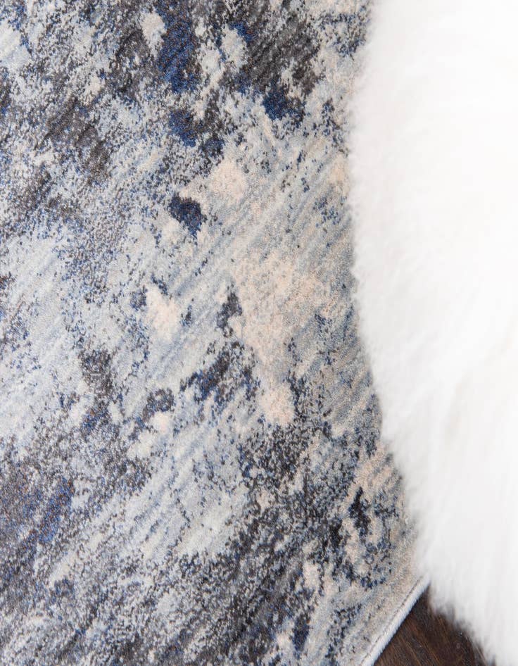 Detail image of  2' 2 x 6' Apollo Runner Rug
