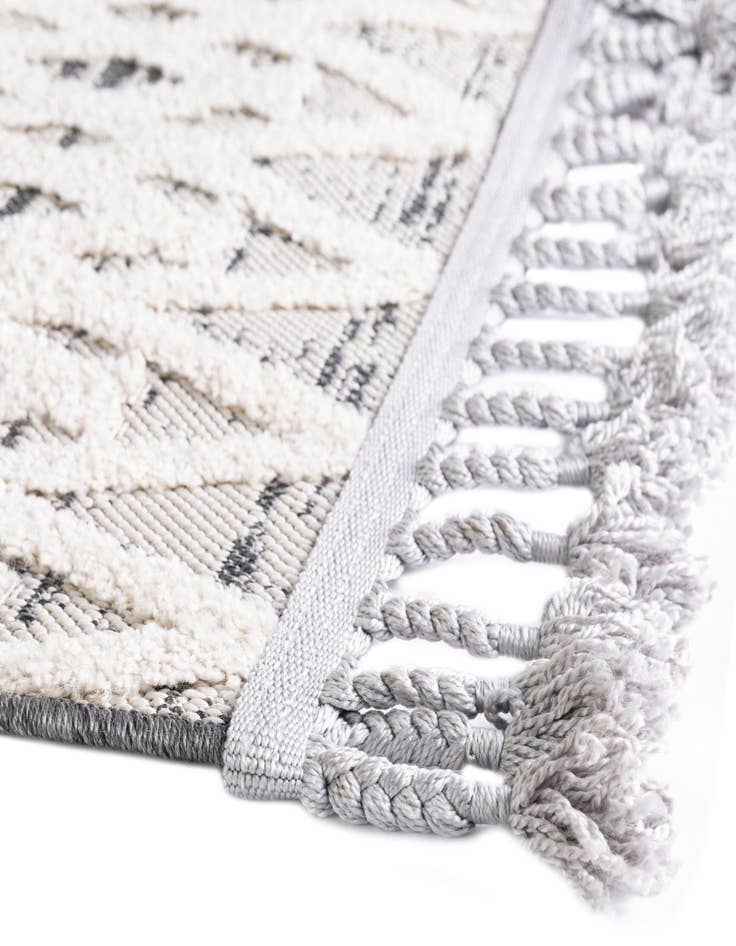 Detail image of  2' 7 x 12' Arlo Runner Rug