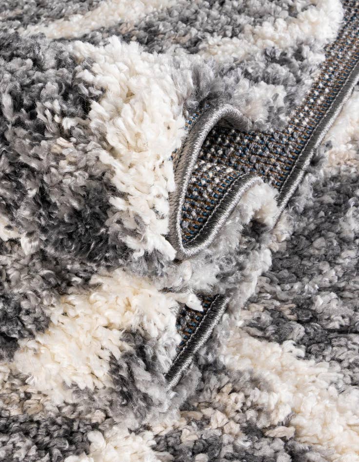 Detail image of  2' 2 x 6' Athena Shag Runner Rug